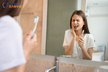 Cấy Ghép Răng Implant Có Đau Không?